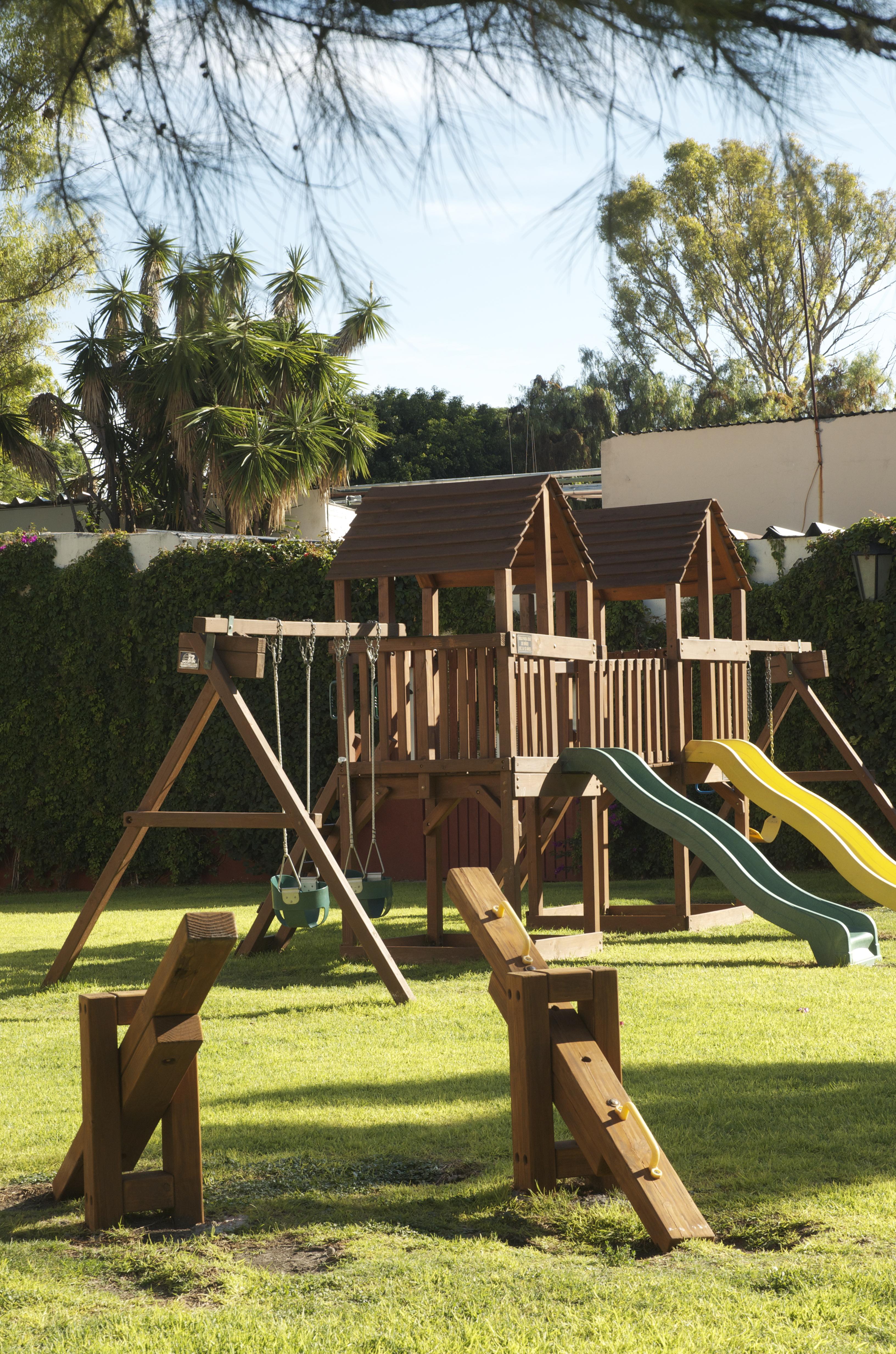 Hacienda Jurica By Brisas Hotel Queretaro Exterior photo A backyard playset