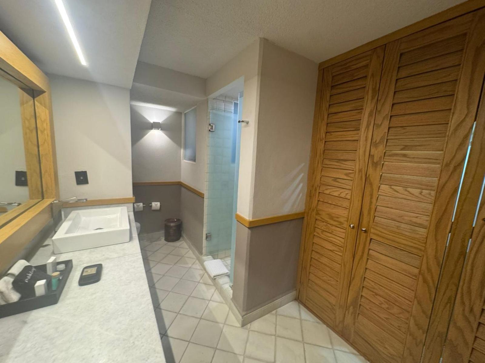 Hacienda Jurica By Brisas Hotel Queretaro Exterior photo Bathroom