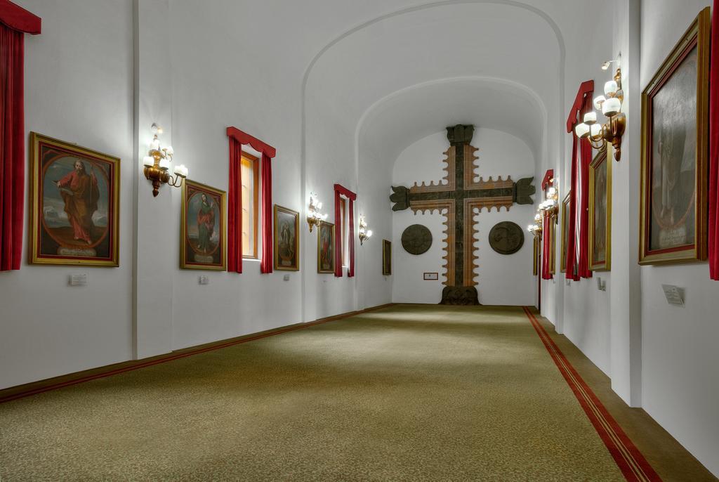 Hacienda Jurica By Brisas Hotel Queretaro Exterior photo The Gallery of the Order